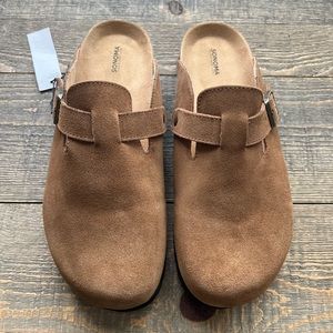 NWT Suede Clog